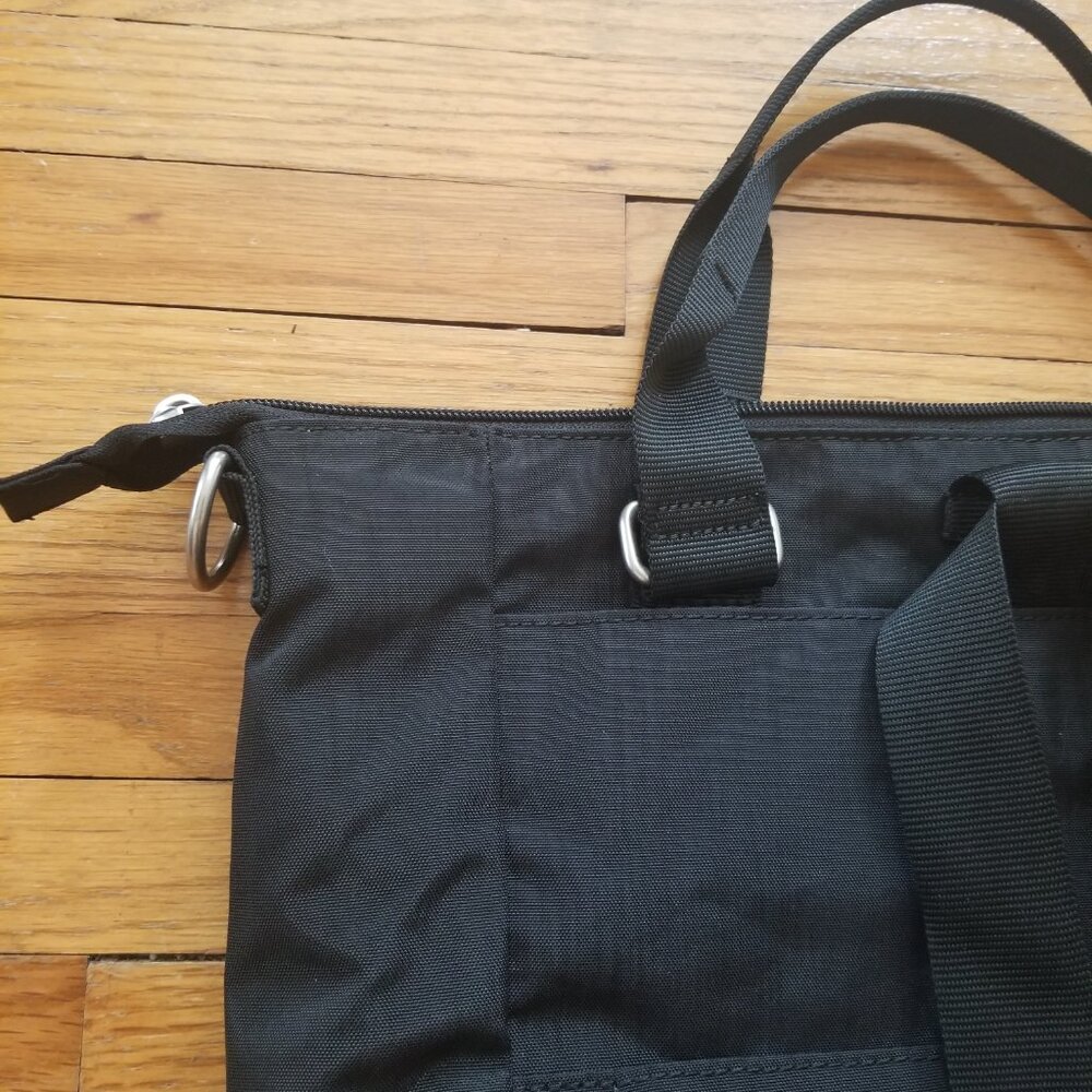 Baggalini Convertible Backpack Shoulder Bag Tote - Picture 9 of 14
